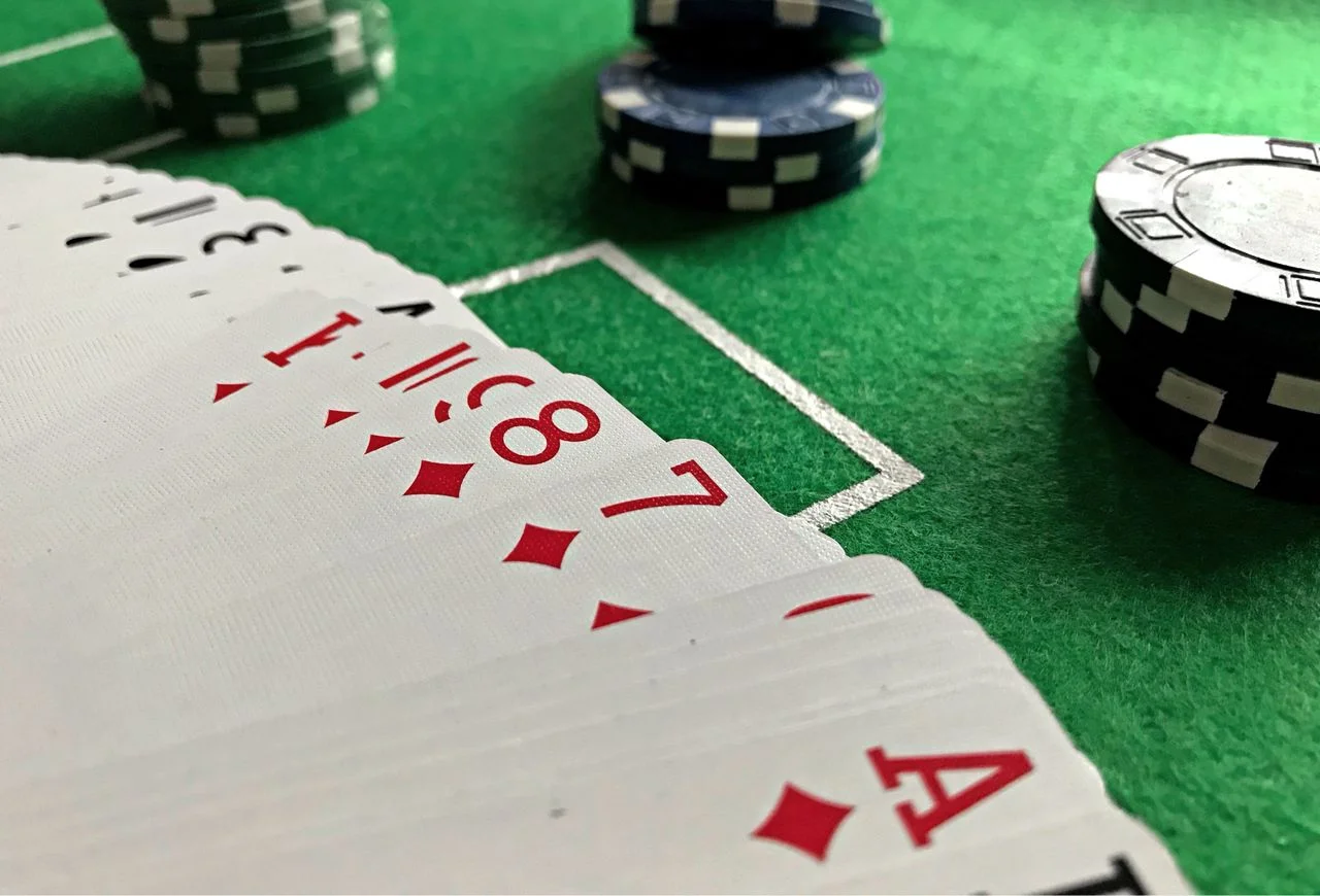 Kênh liên hệ hỗ trợ an toàn tài khoản nbet